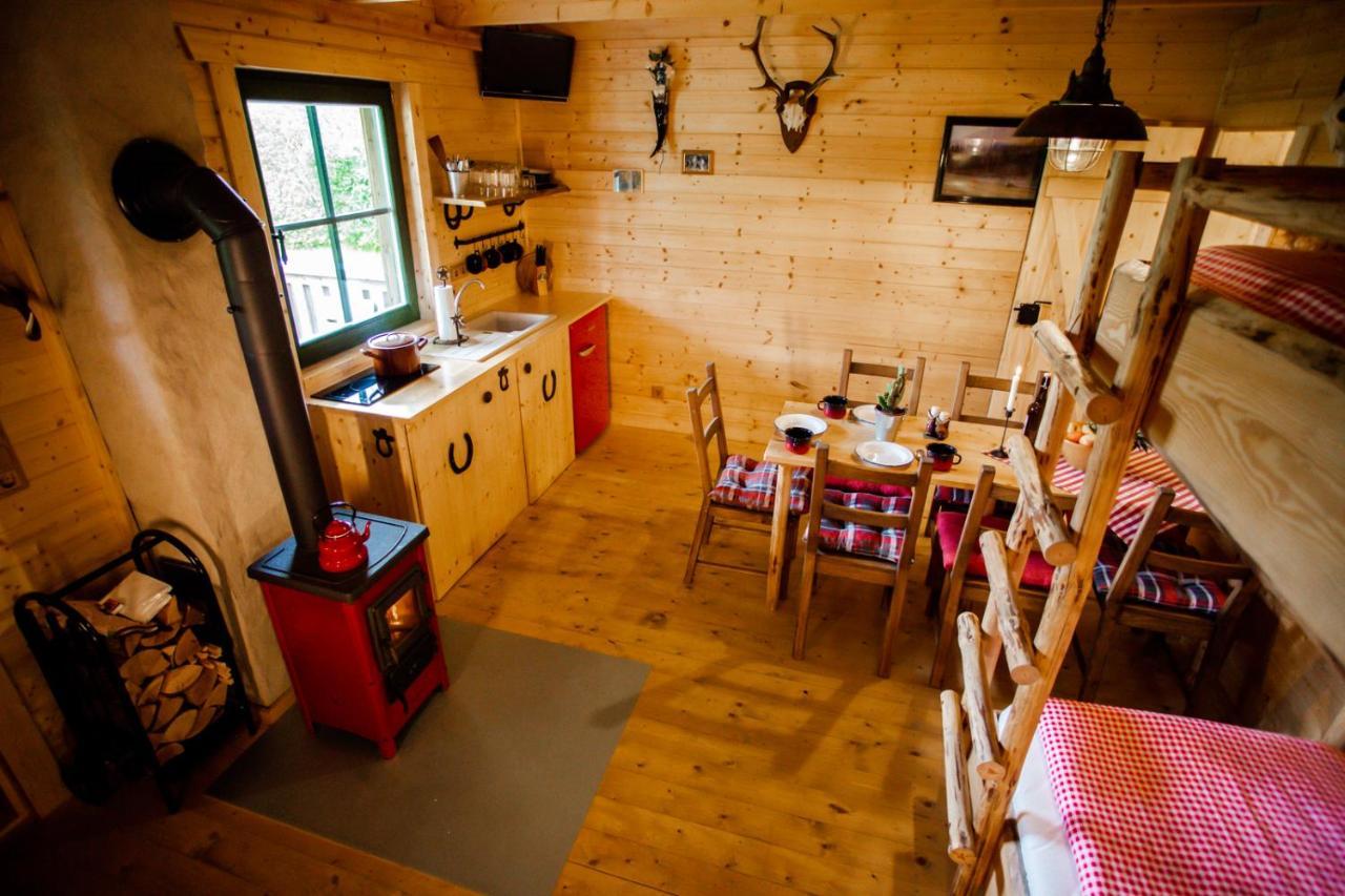 Horse Lake Ranch Neuendorf  Eksteriør bilde