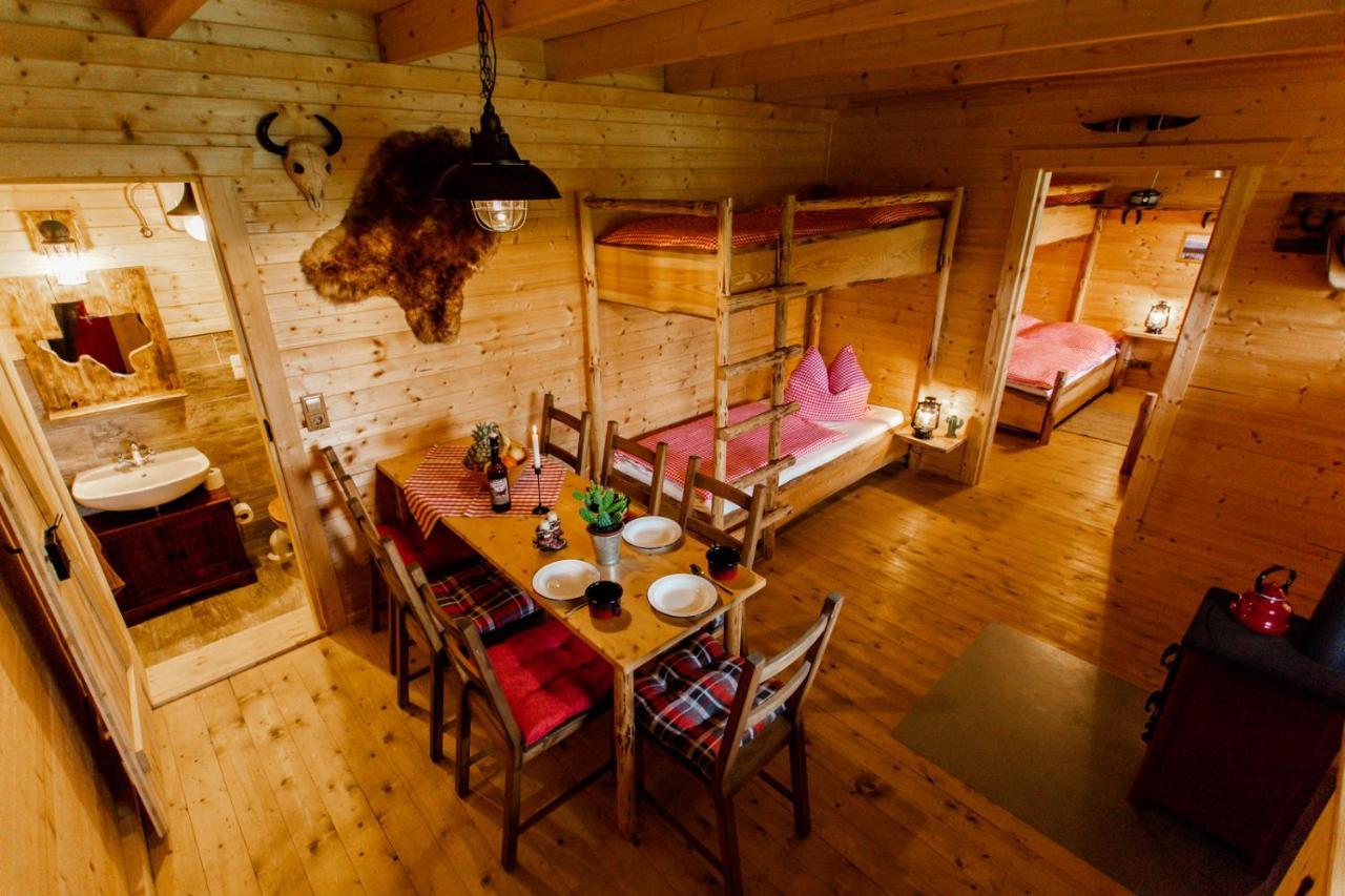 Horse Lake Ranch Neuendorf  Eksteriør bilde
